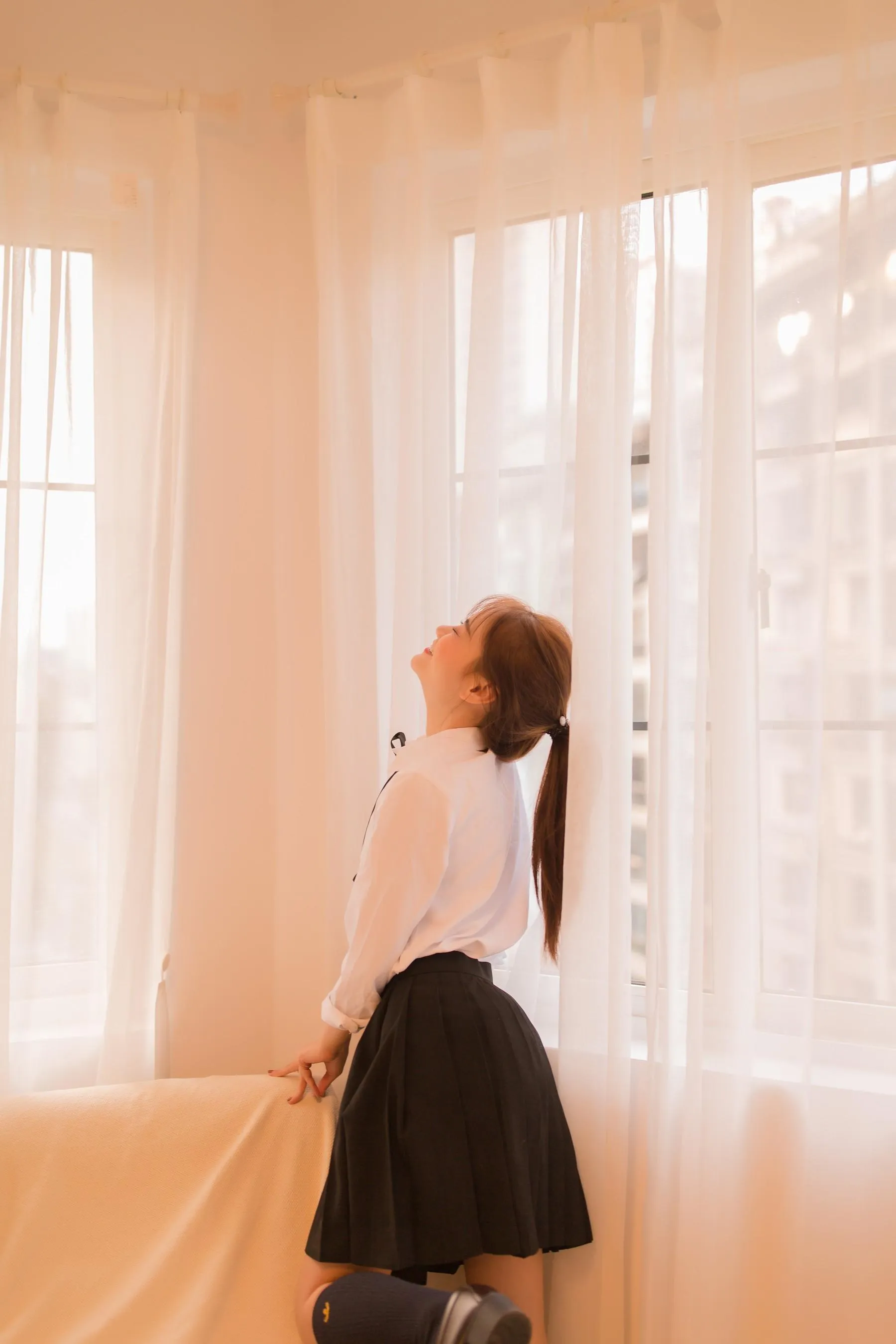 [YITUYU艺图语]2022.02.18 JK少女 小艺 [32P]插图2